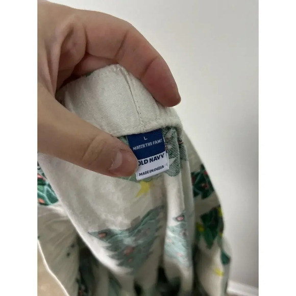 Old Navy Flannel Christmas Tree Print Pajamas 3 Piece Sleep Set Holiday Women’s - Picture 9 of 16